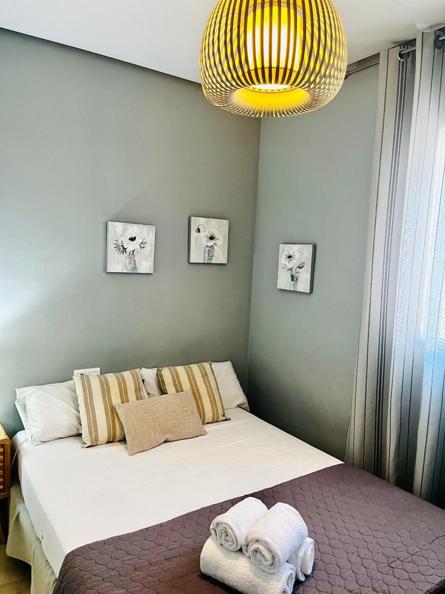 瓦伦西亚Travel Habitat Atico Calle Comedias公寓 外观 照片
